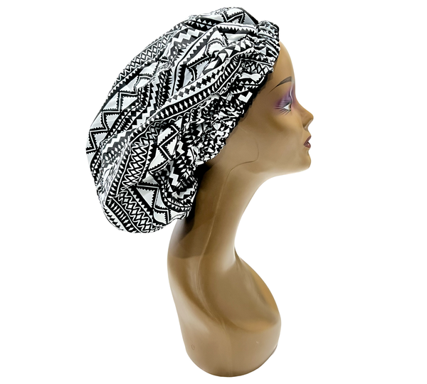 Satin Lined Bonnet (black/white African print)